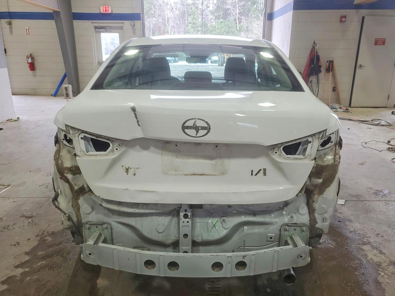 2016 Scion IA