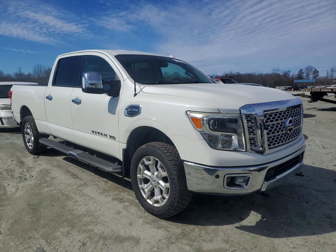 2017 Nissan Titan XD SL