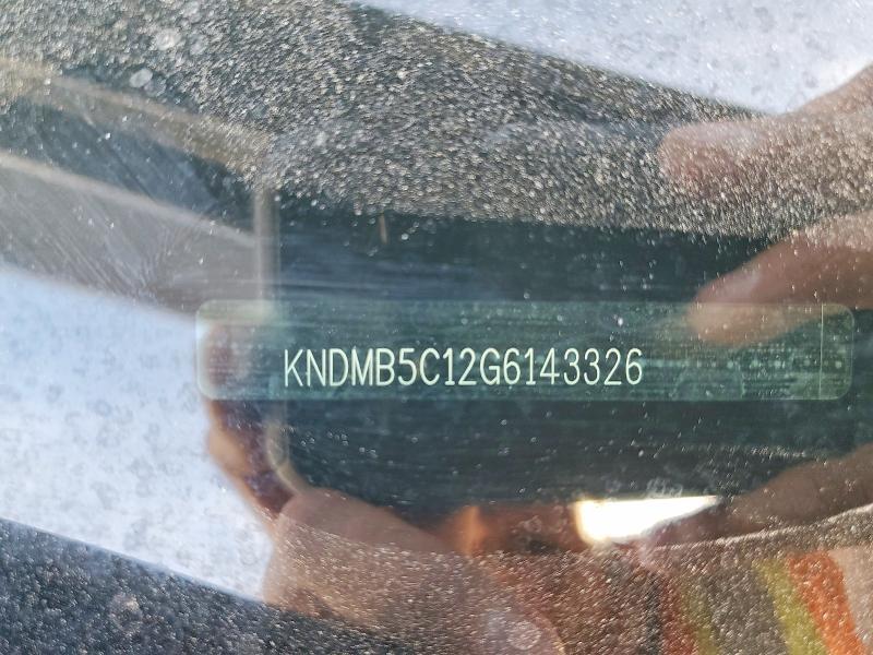 2016 KIA Sedona lx