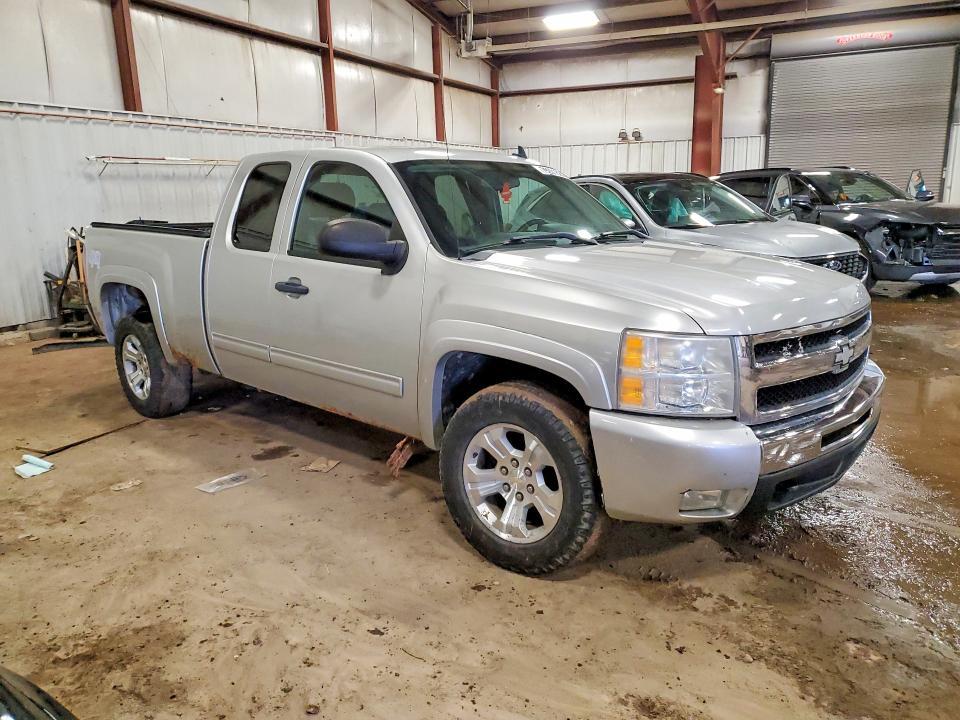 2011 Chevrolet Silverado K1500 lt