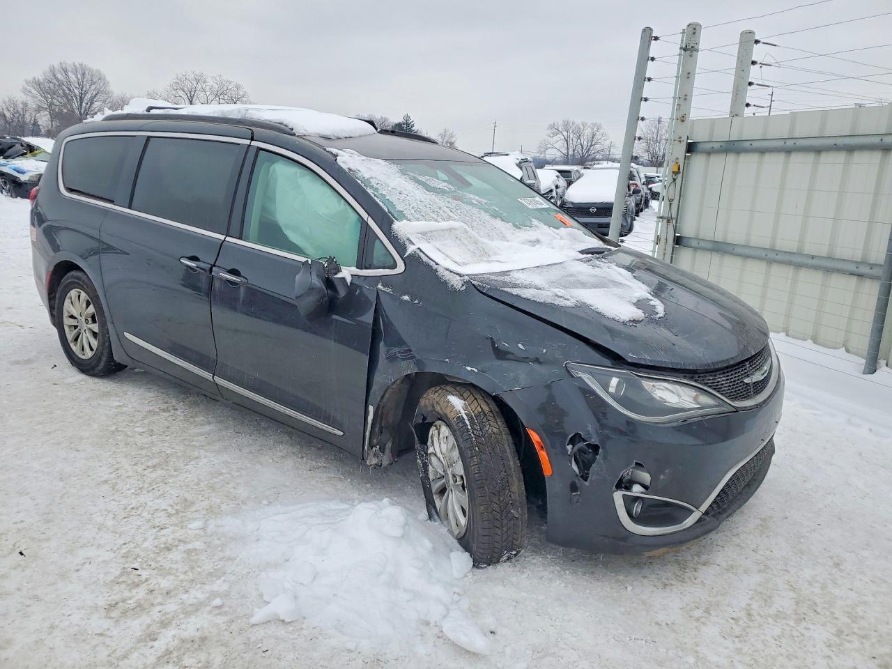 2017 Chrysler Pacifica