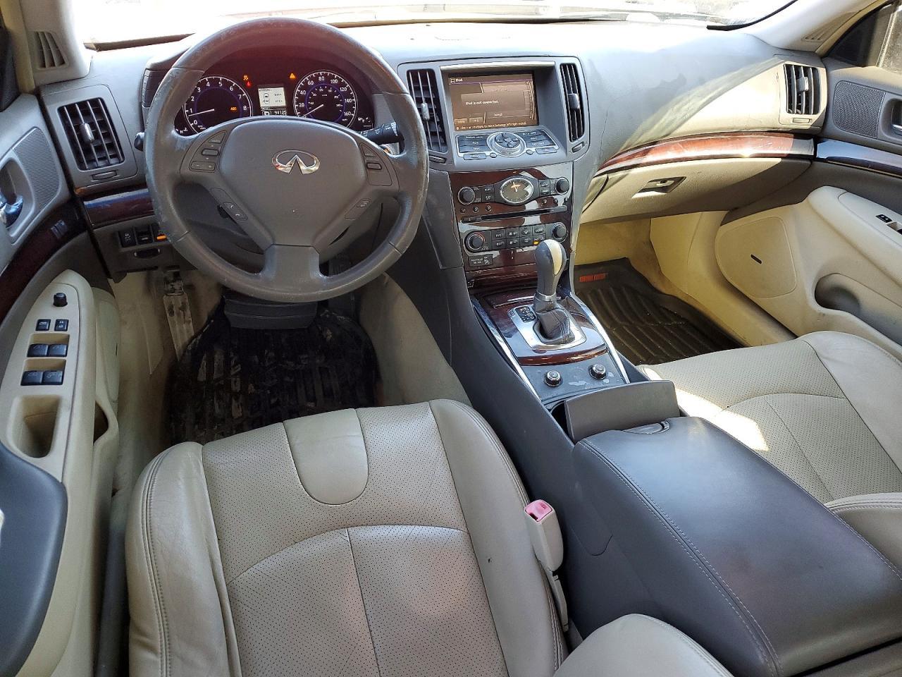 2011 Infiniti G37 Base