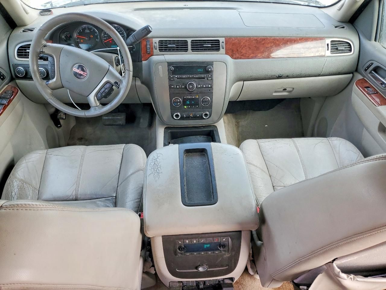 2011 GMC Yukon xl K1500 slt