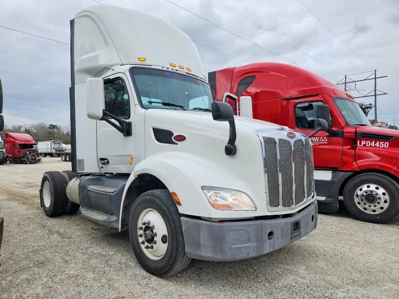 2016 Pntw 579-semi Truck