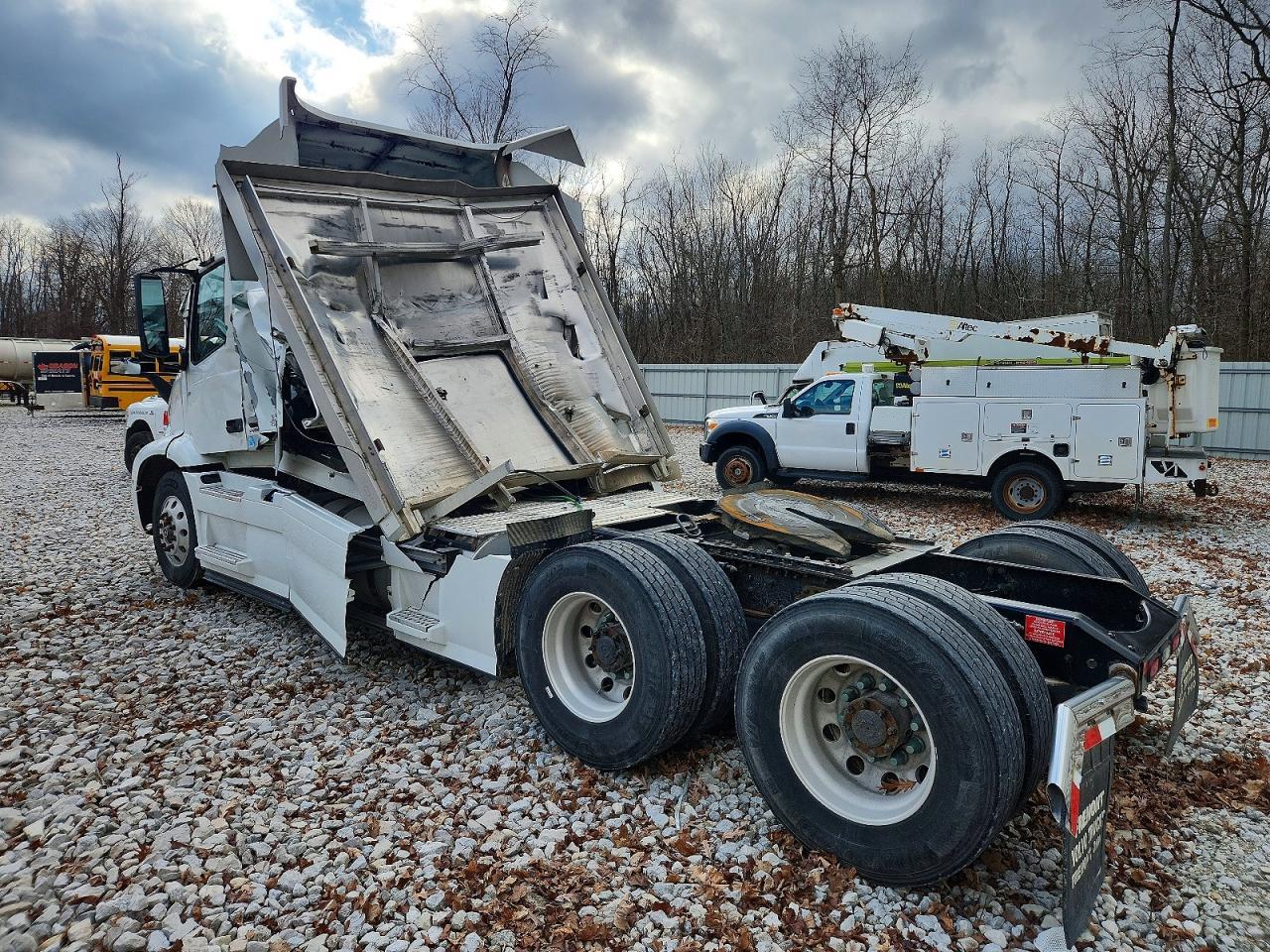 2019 Volvo VNR