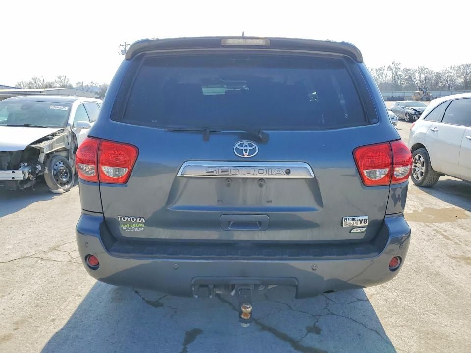 2010 Toyota Sequoia Platinum