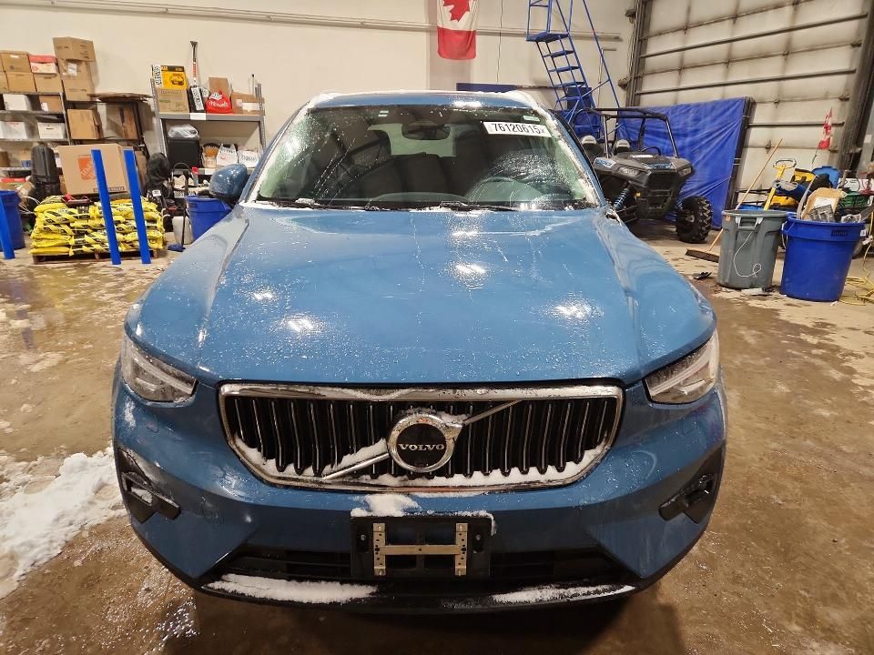 2023 Volvo Xc40 Plus