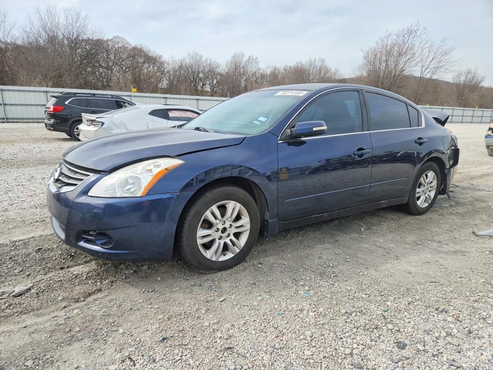 2011 Niss Altima Base