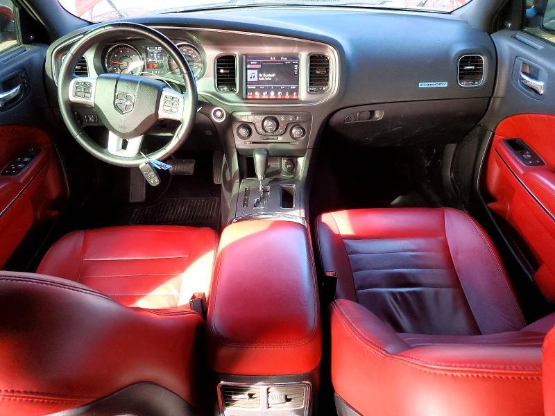 2011 Dodge Charger r