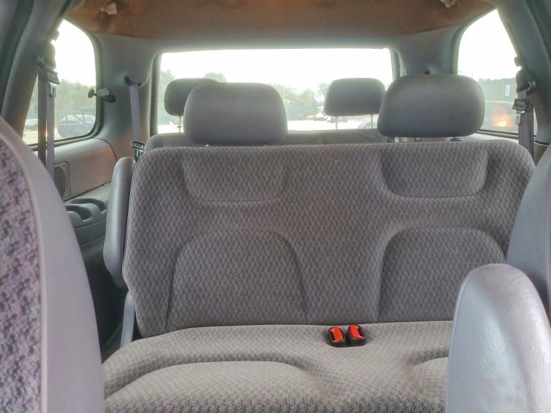 2000 Dodge Caravan