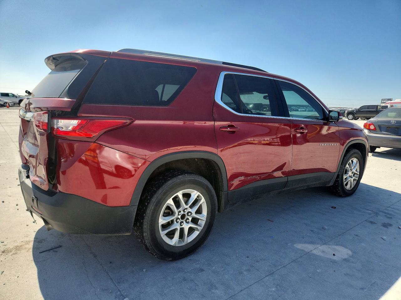 2018 Chevrolet Traverse lt