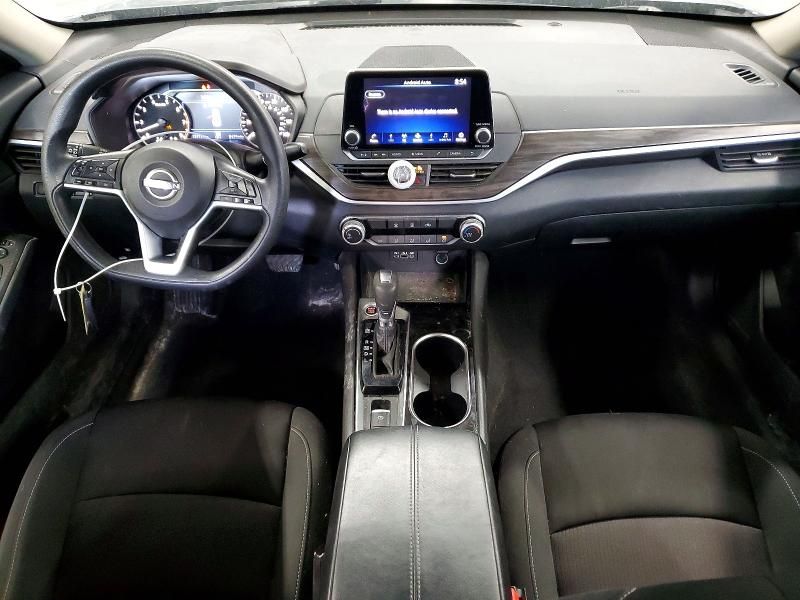 2024 Nissan Altima sv