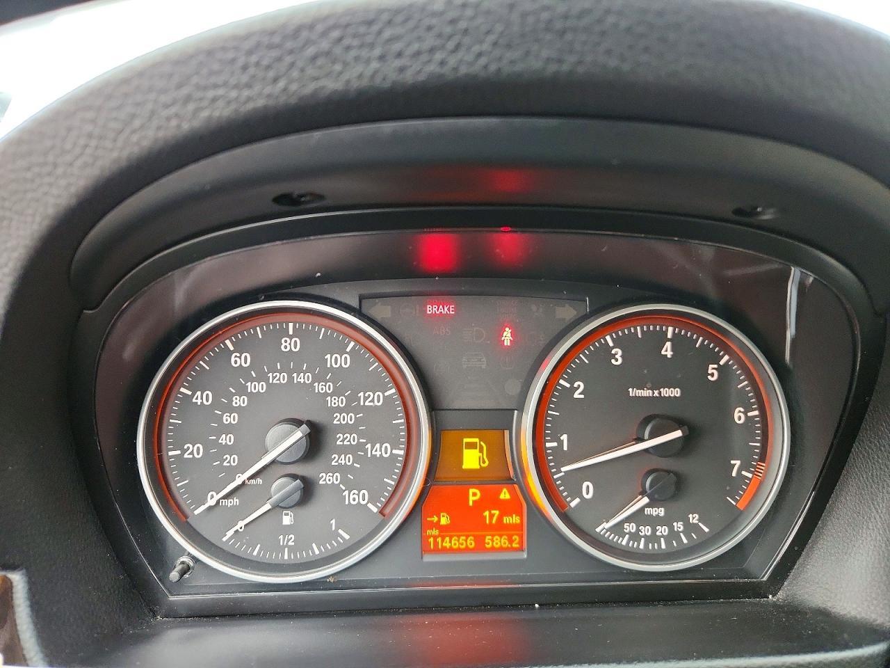 2011 BMW 328 i