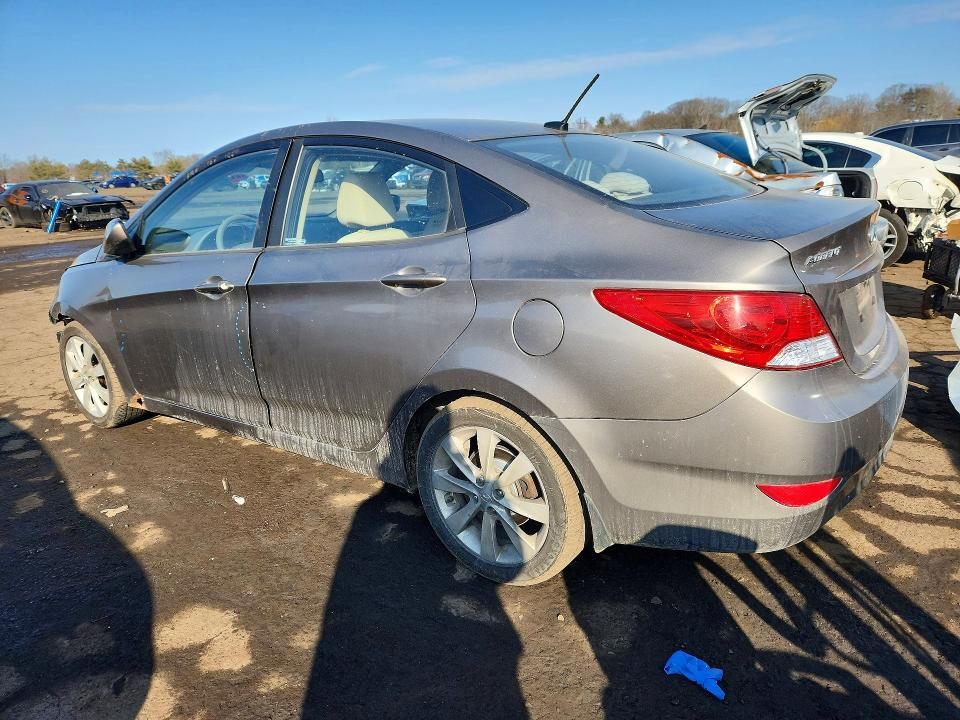 2012 Hyundai Accent gls