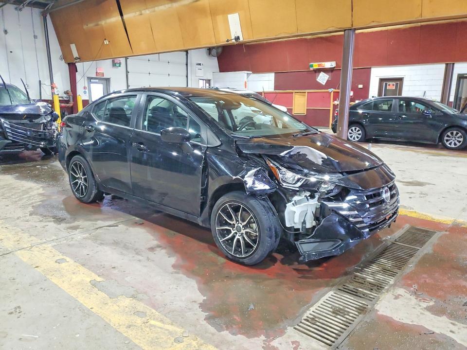 2023 Nissan Versa sv