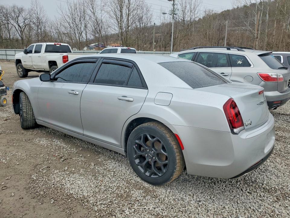 2020 Chrysler 300 s