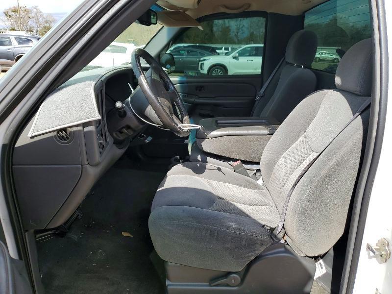 2004 Chevrolet Silverado C1500