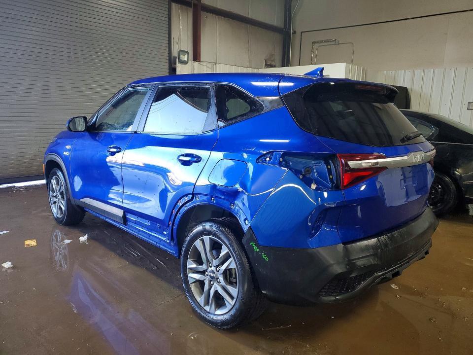 2023 KIA Seltos lx
