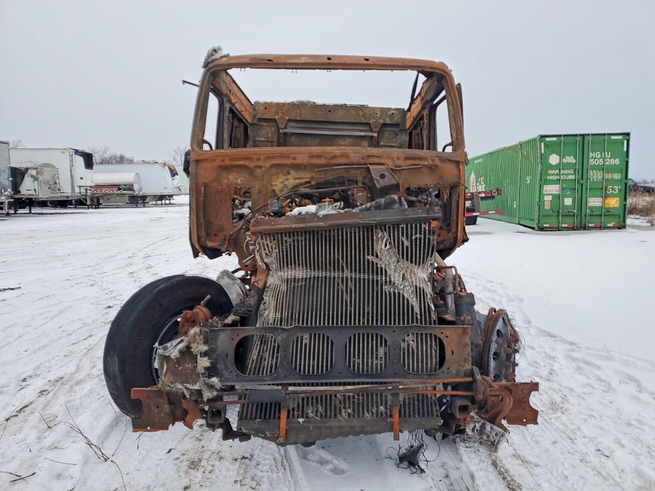2005 Volvo VN VNL