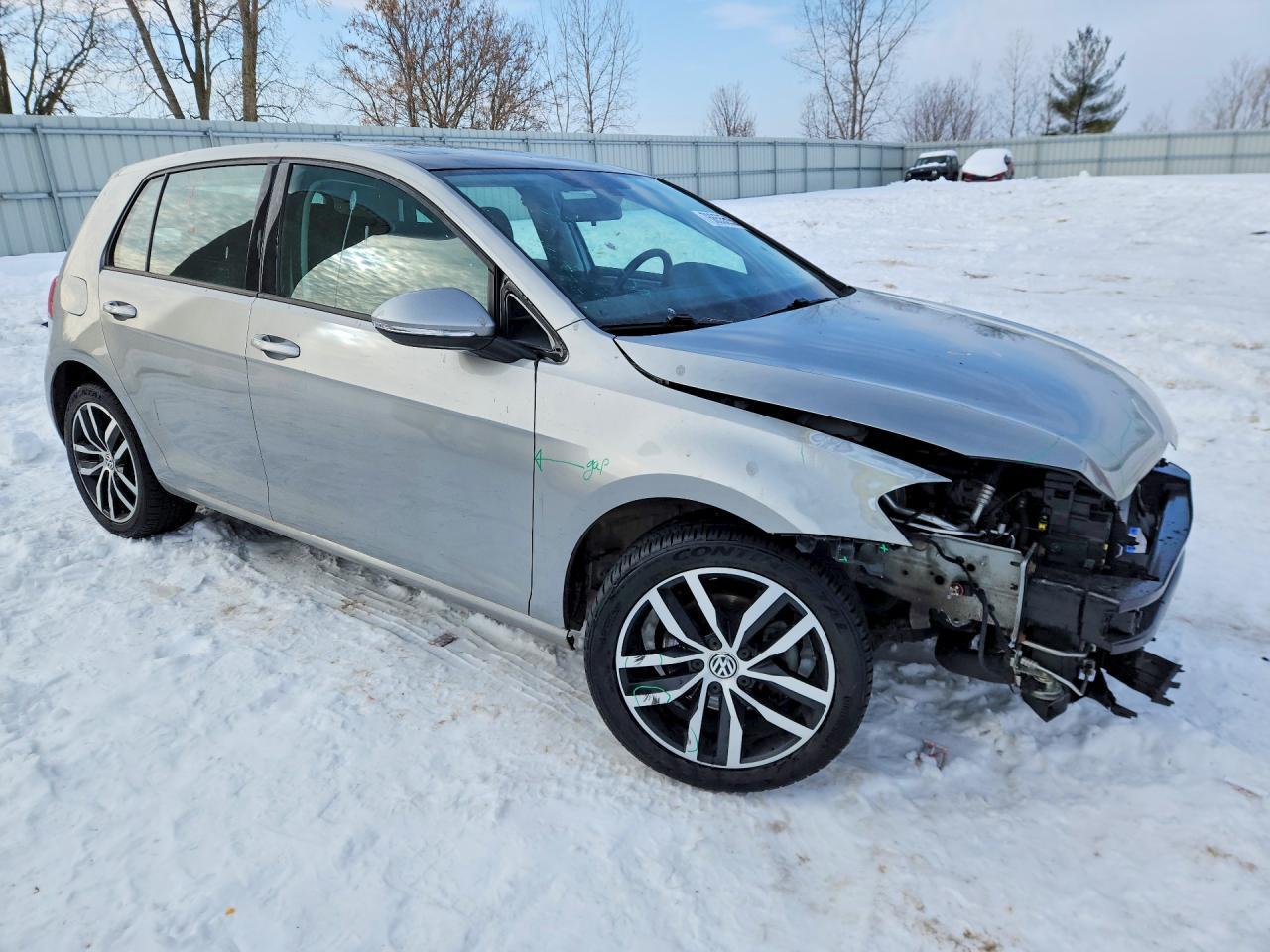 2017 Volkswagen Golf s