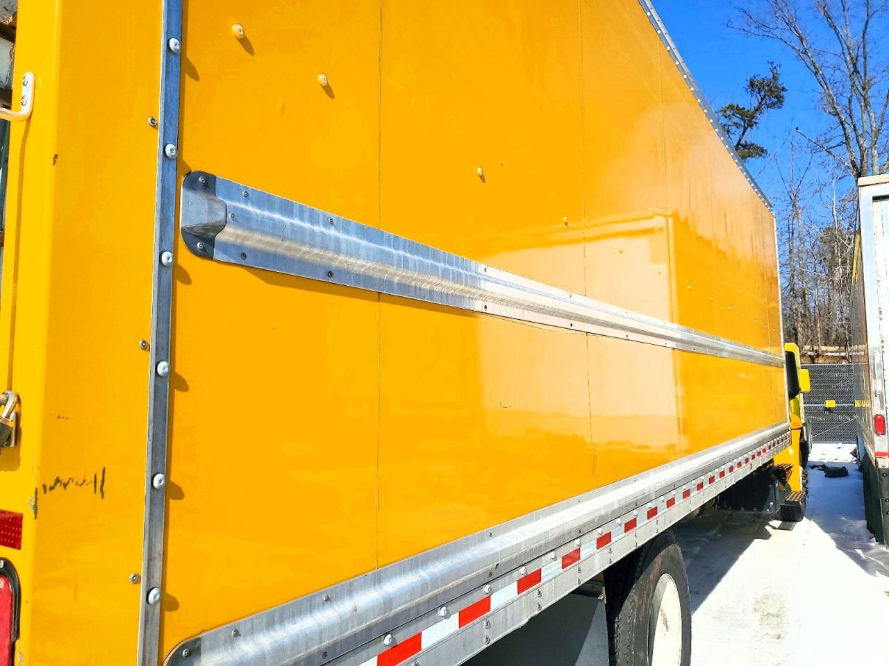2023 International MV607 BOX Truck