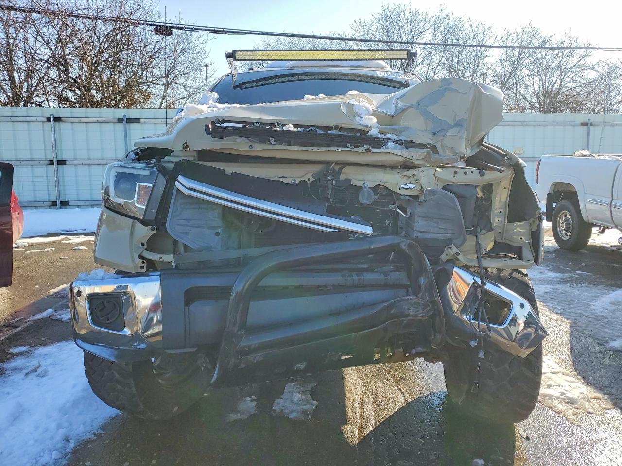 2017 Toyota Tundra Crewmax Limited