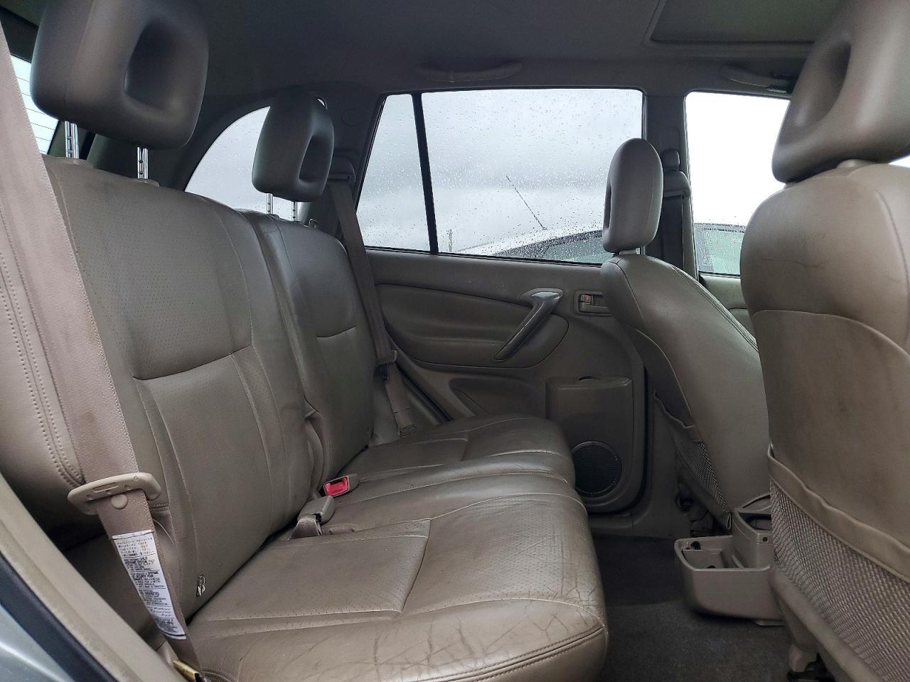 2004 Toyota Rav4