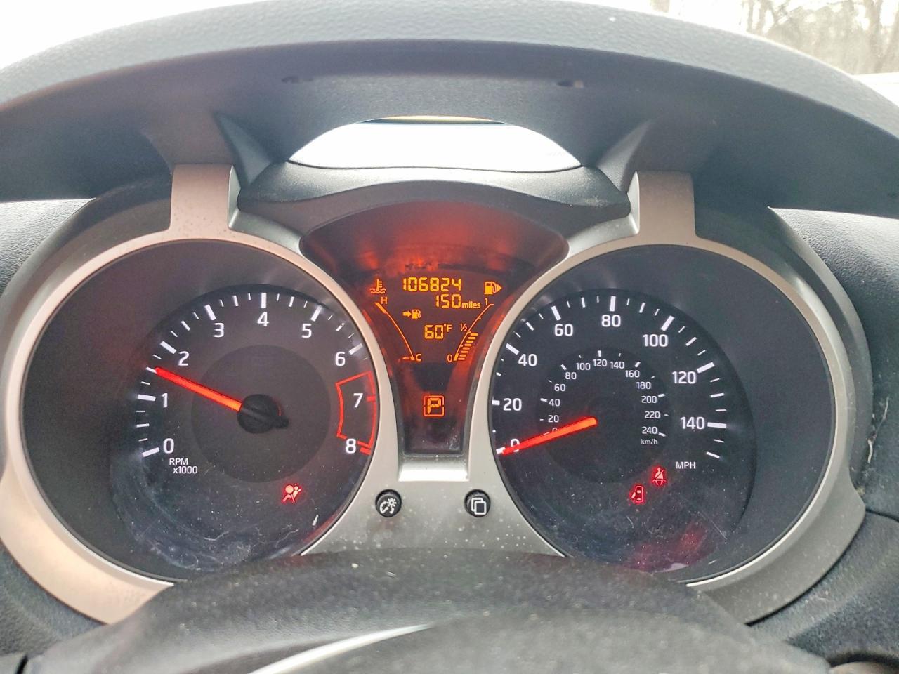 2015 Nissan Juke sl
