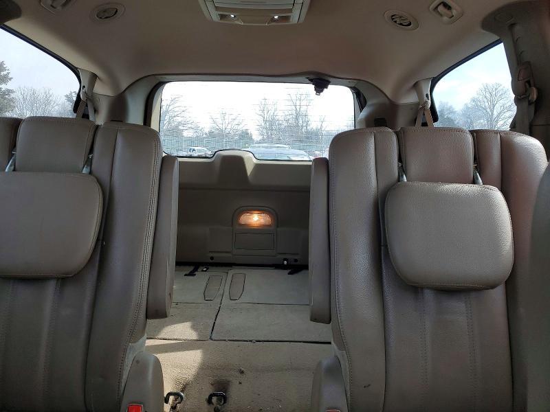 2013 Chrysler Town & Country Touring