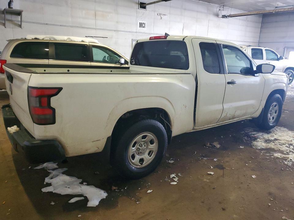 2024 Nissan Frontier s