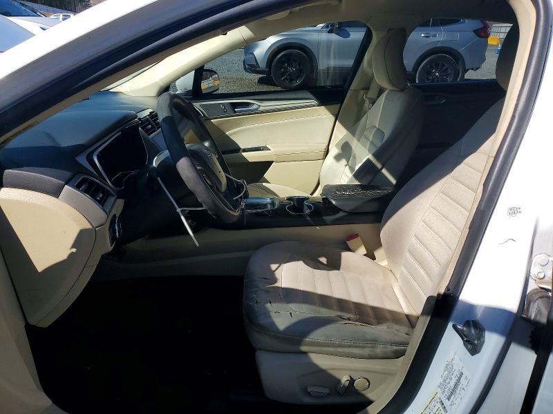 2014 Ford Fusion se Hybrid