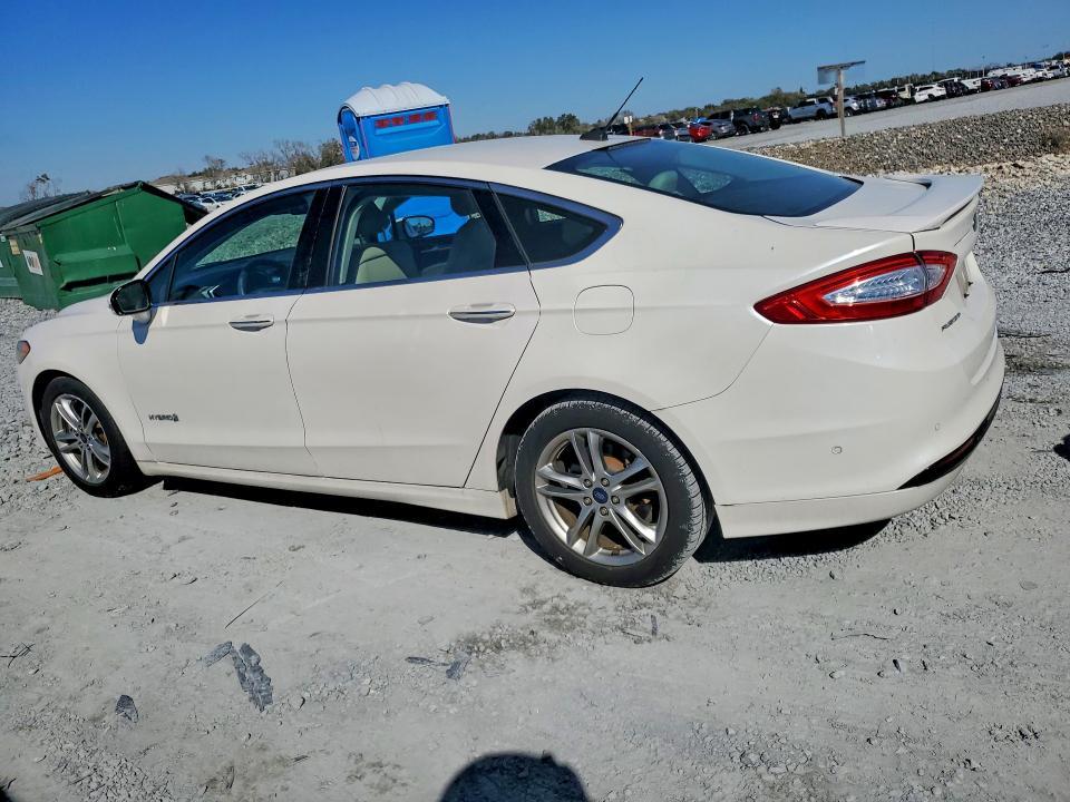 2015 Ford Fusion Titanium hev