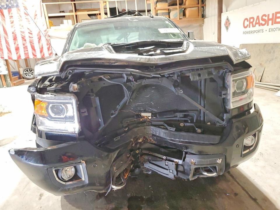 2019 GMC Sierra K2500 Denali