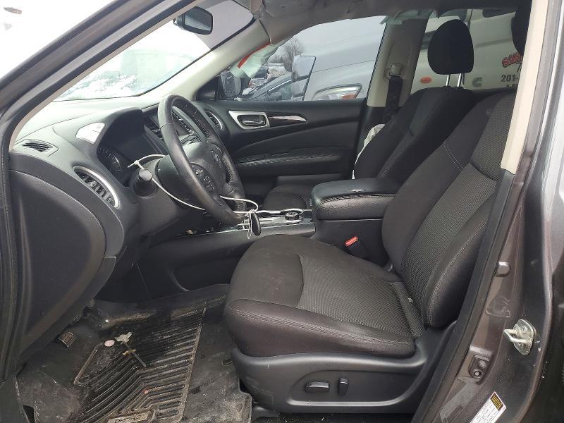 2020 Nissan Pathfinder sv