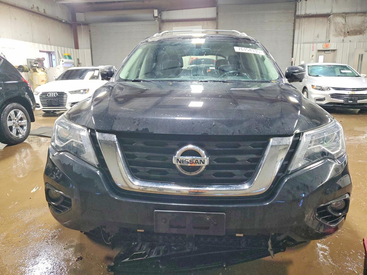 2019 Nissan Pathfinder s