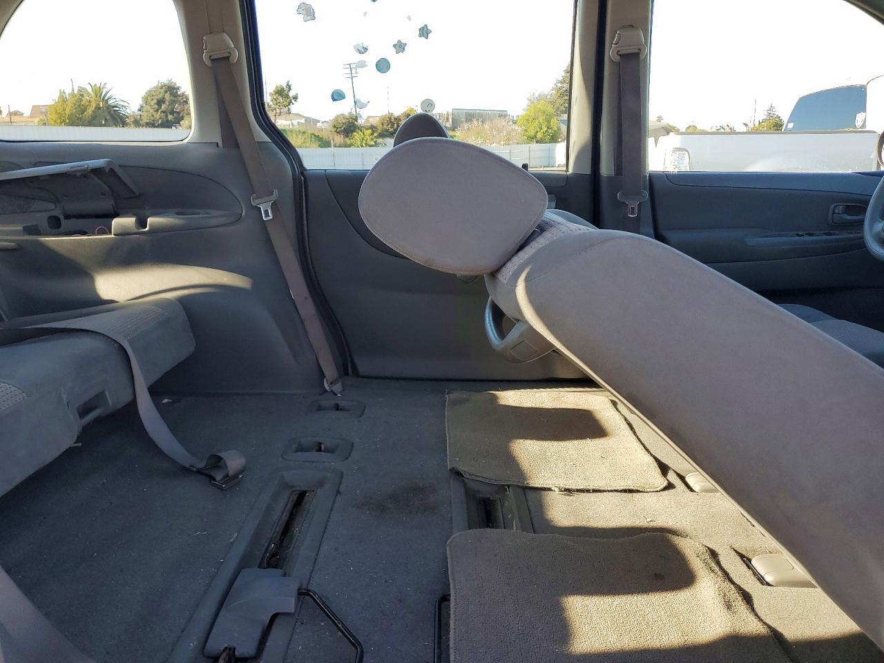 2004 Mazda Mpv Wagon