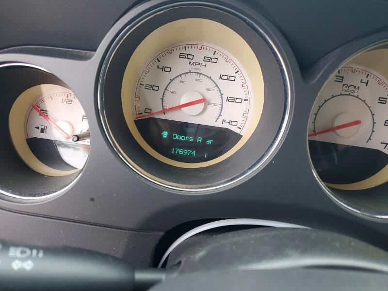 2013 Dodge Challenger sxt