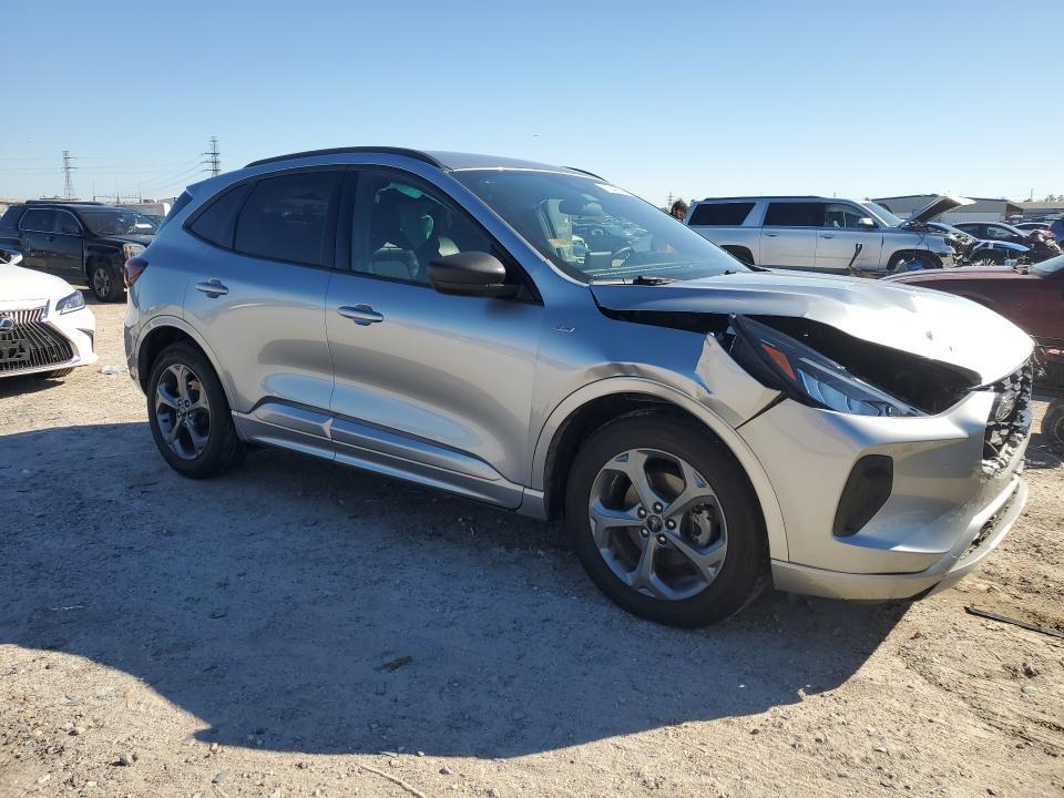 2023 Ford Escape st Line