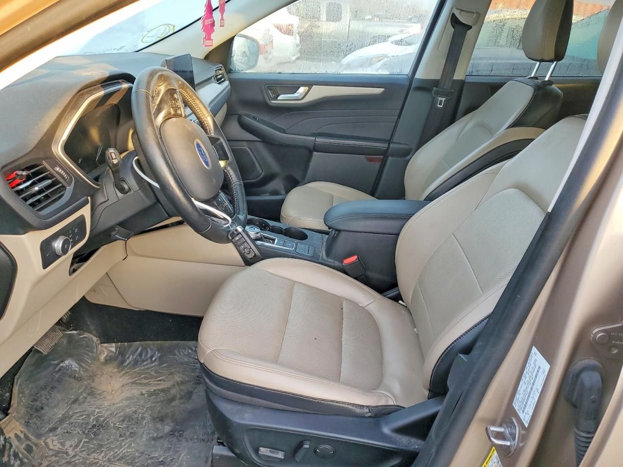 2021 Ford Escape sel