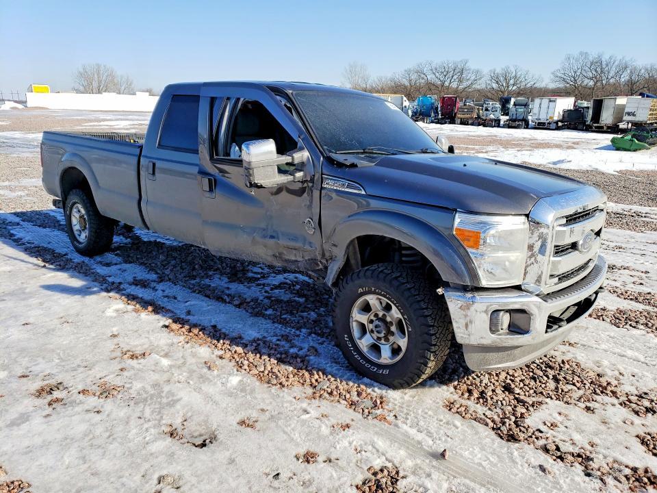 2014 Ford F350 Crew c pu 4X4
