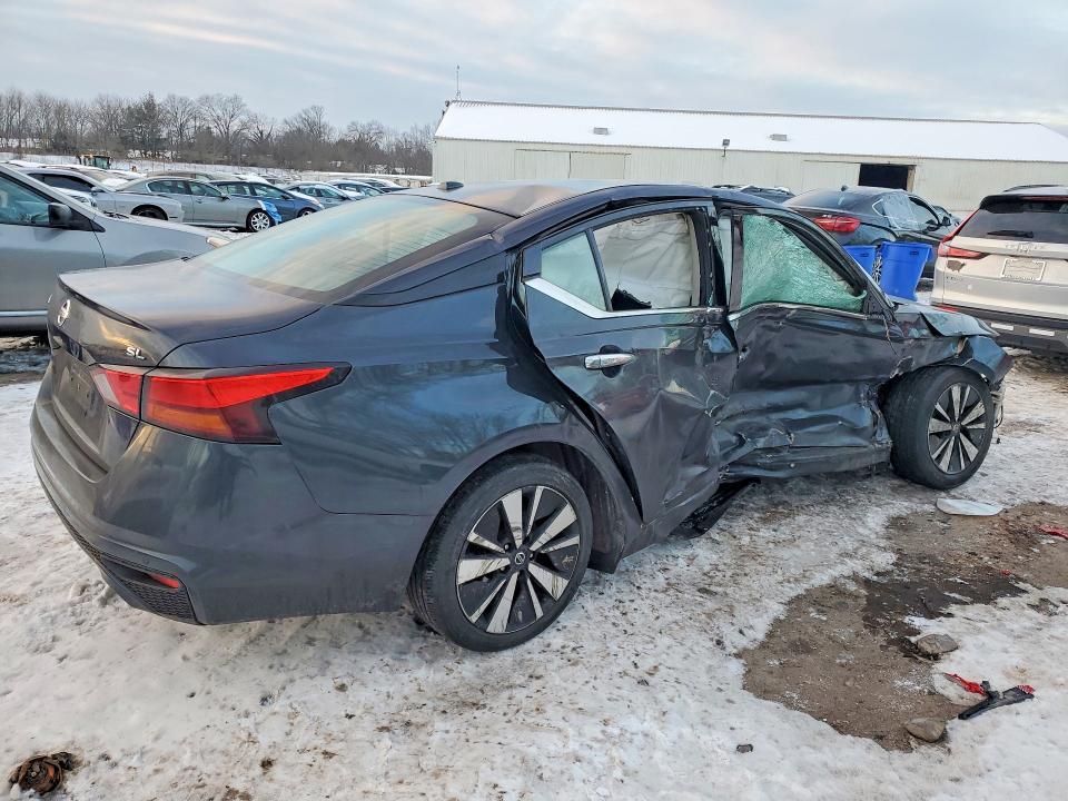 2020 Nissan Altima