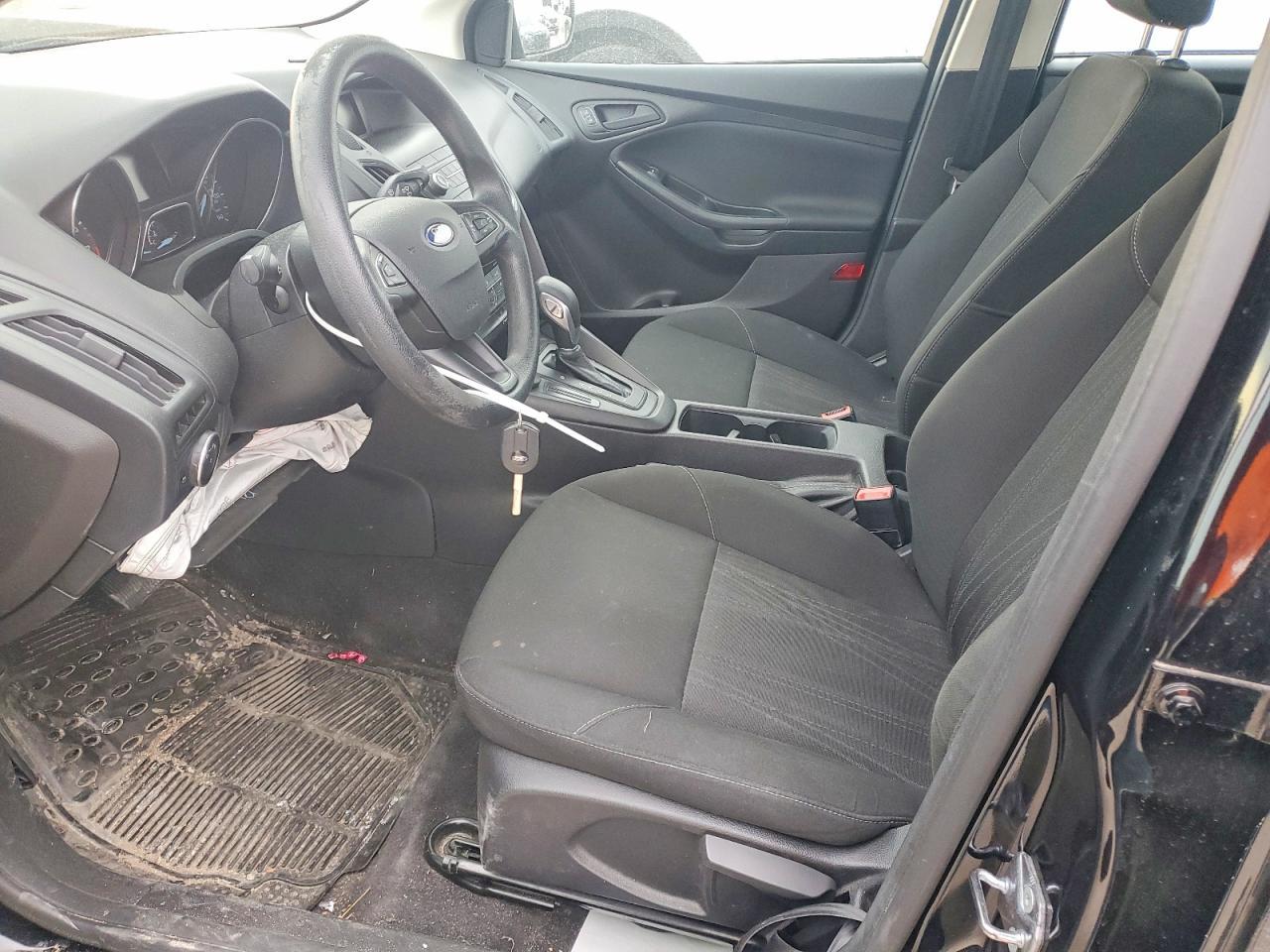 2018 Ford Focus s