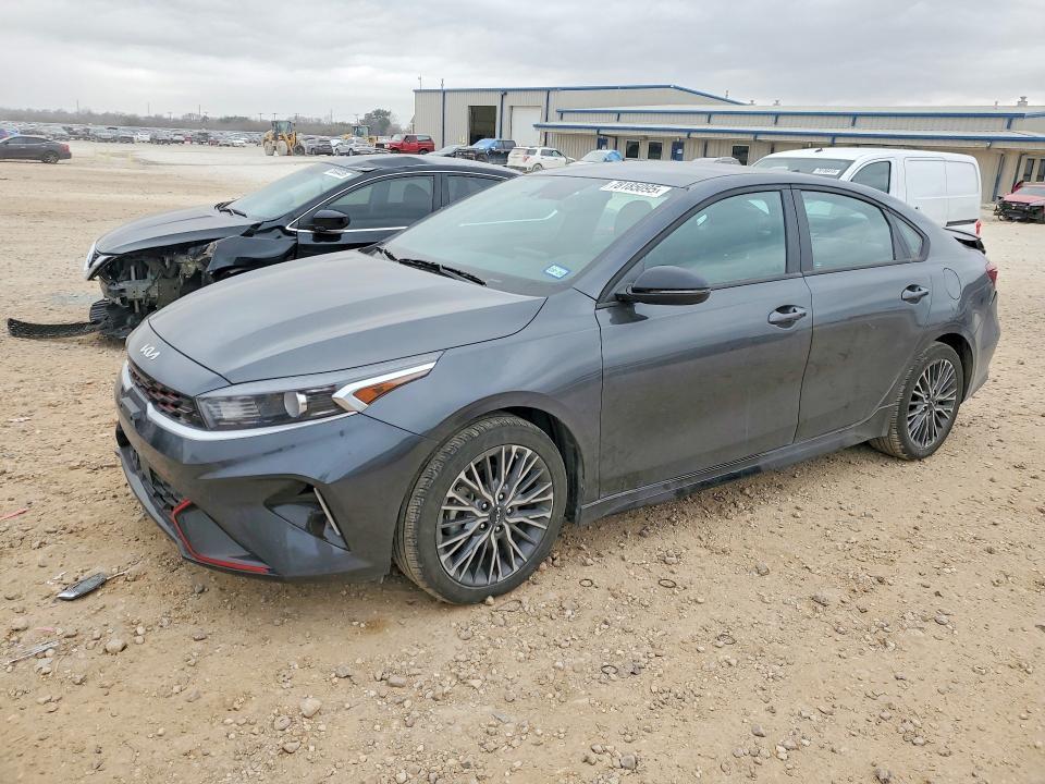 2024 KIA Forte gt Line