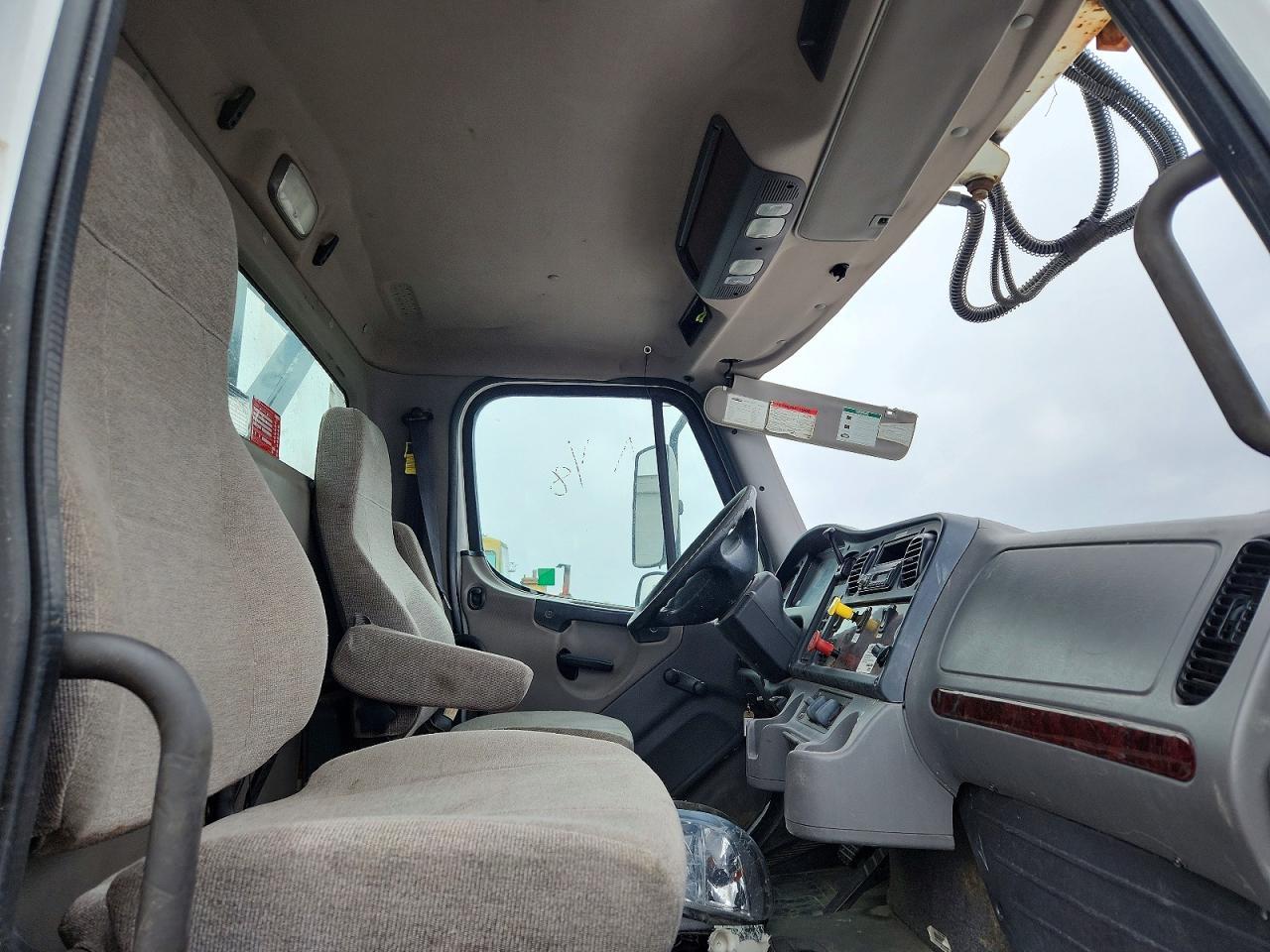 2017 Freightliner M2 106 Medium Duty