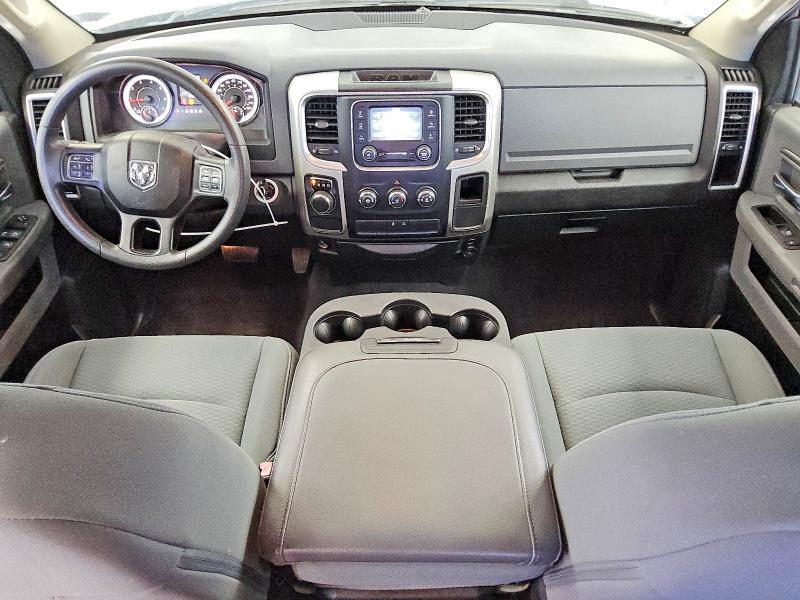 2020 Dodge RAM 1500 Classic SLT