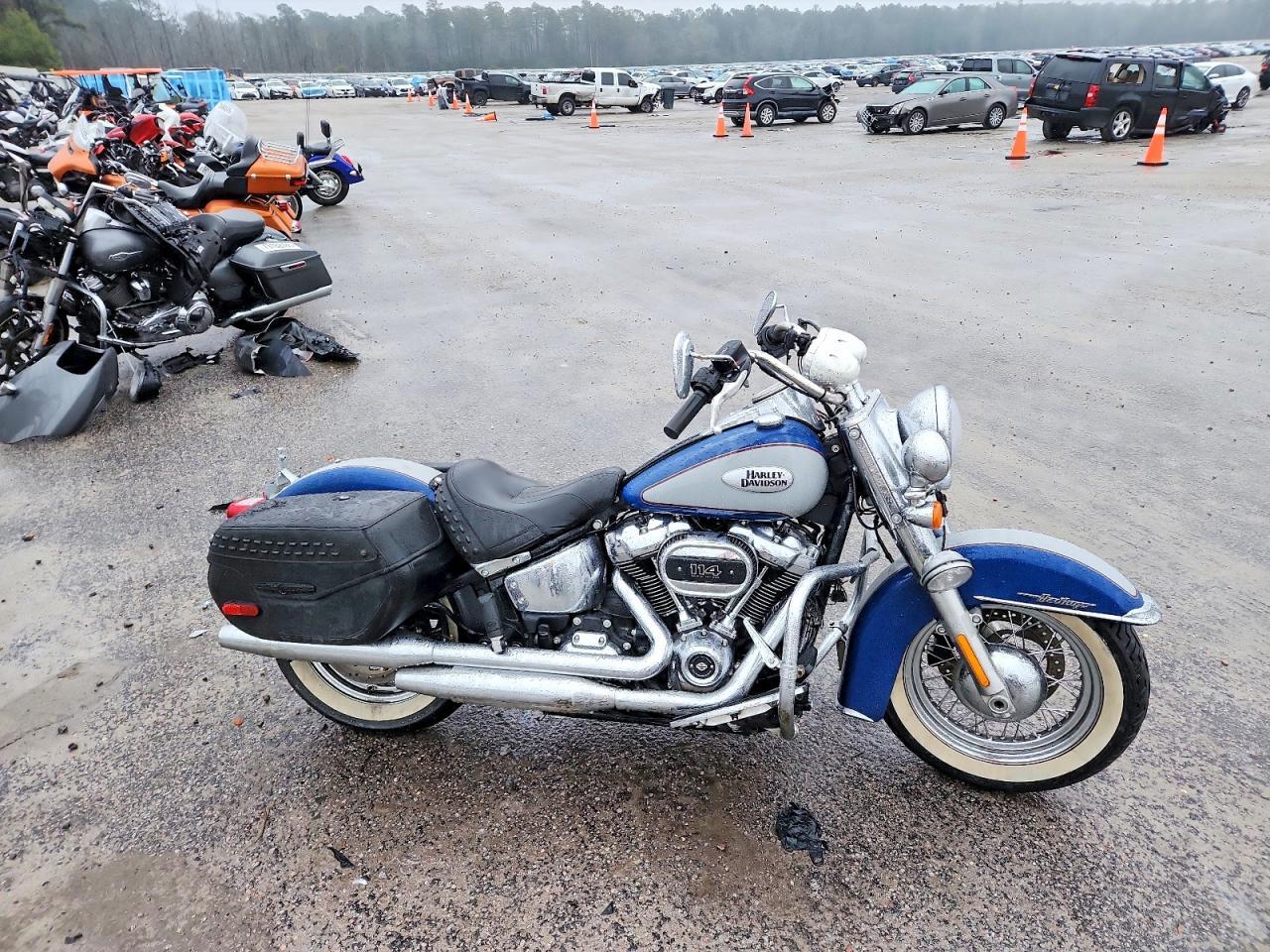 2023 Harley-Davidson Flhcs