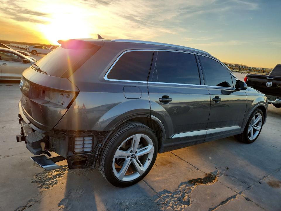 2019 Audi Q7 Prestige