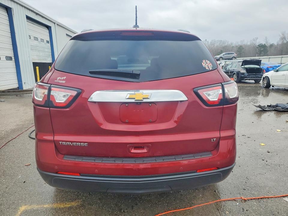 2017 Chevrolet Traverse lt