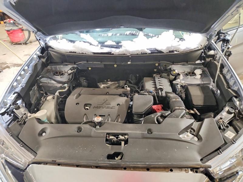 2017 Mitsubishi Outlander Sport es