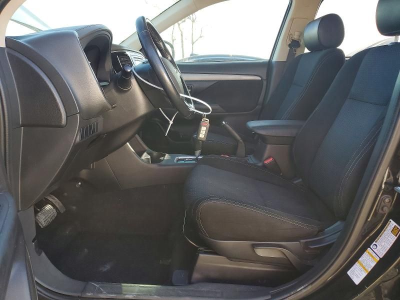 2016 Mitsubishi Outlander se
